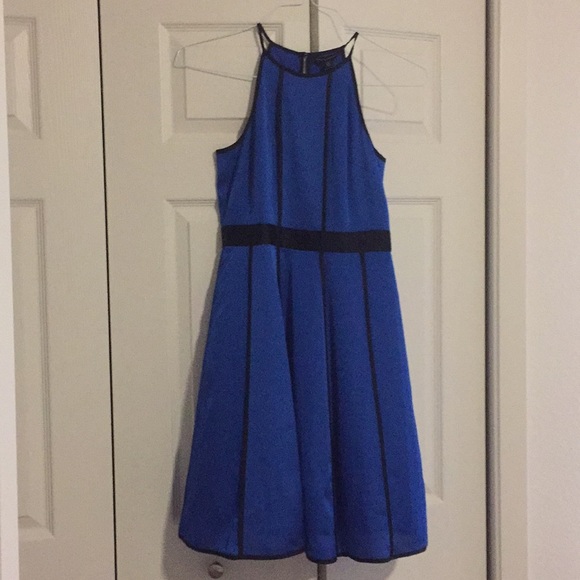 NWT Banana Republic Dress - Picture 2 of 3